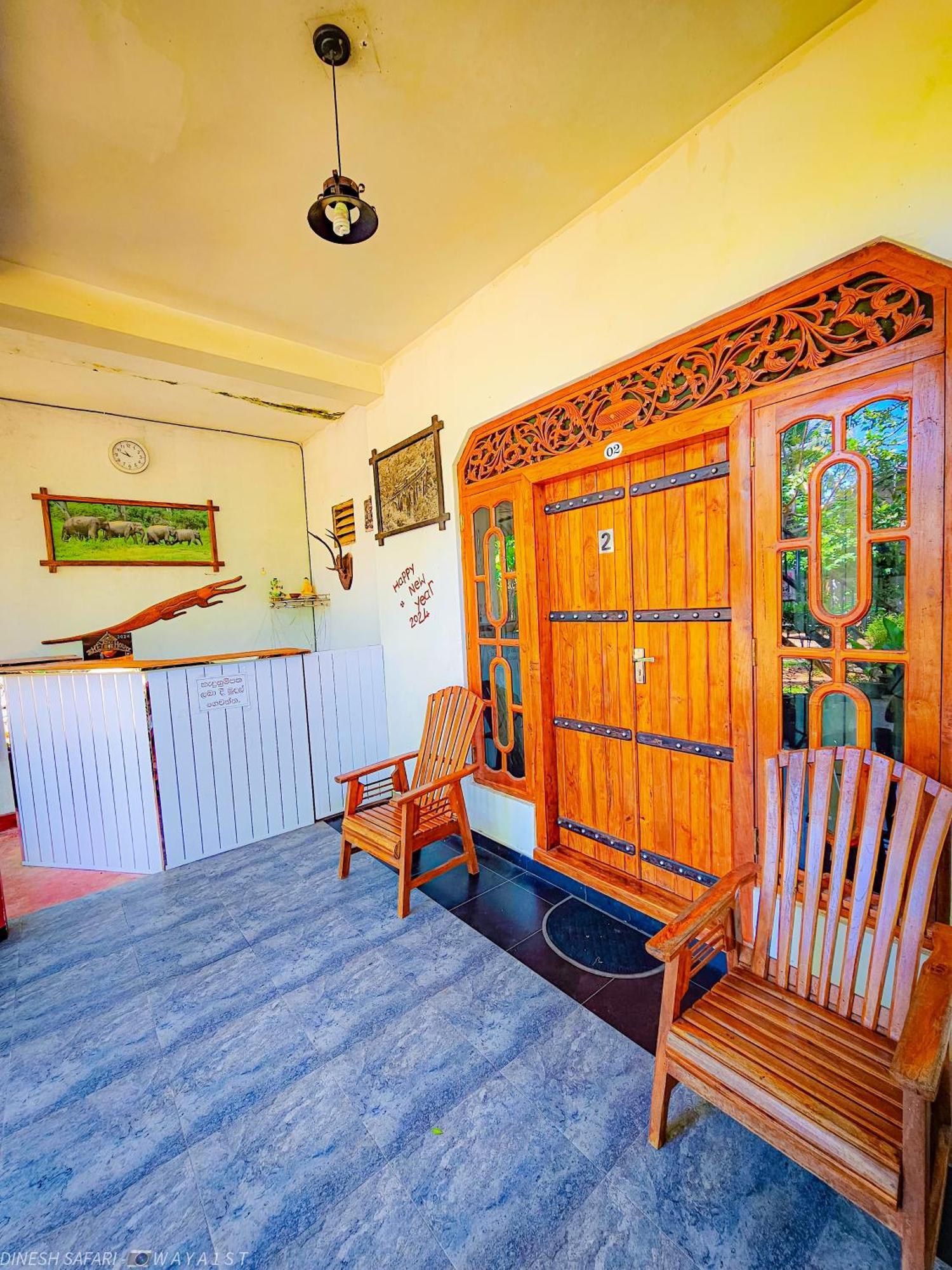 Dinesh Safari Homestay Udawalawe Exteriér fotografie