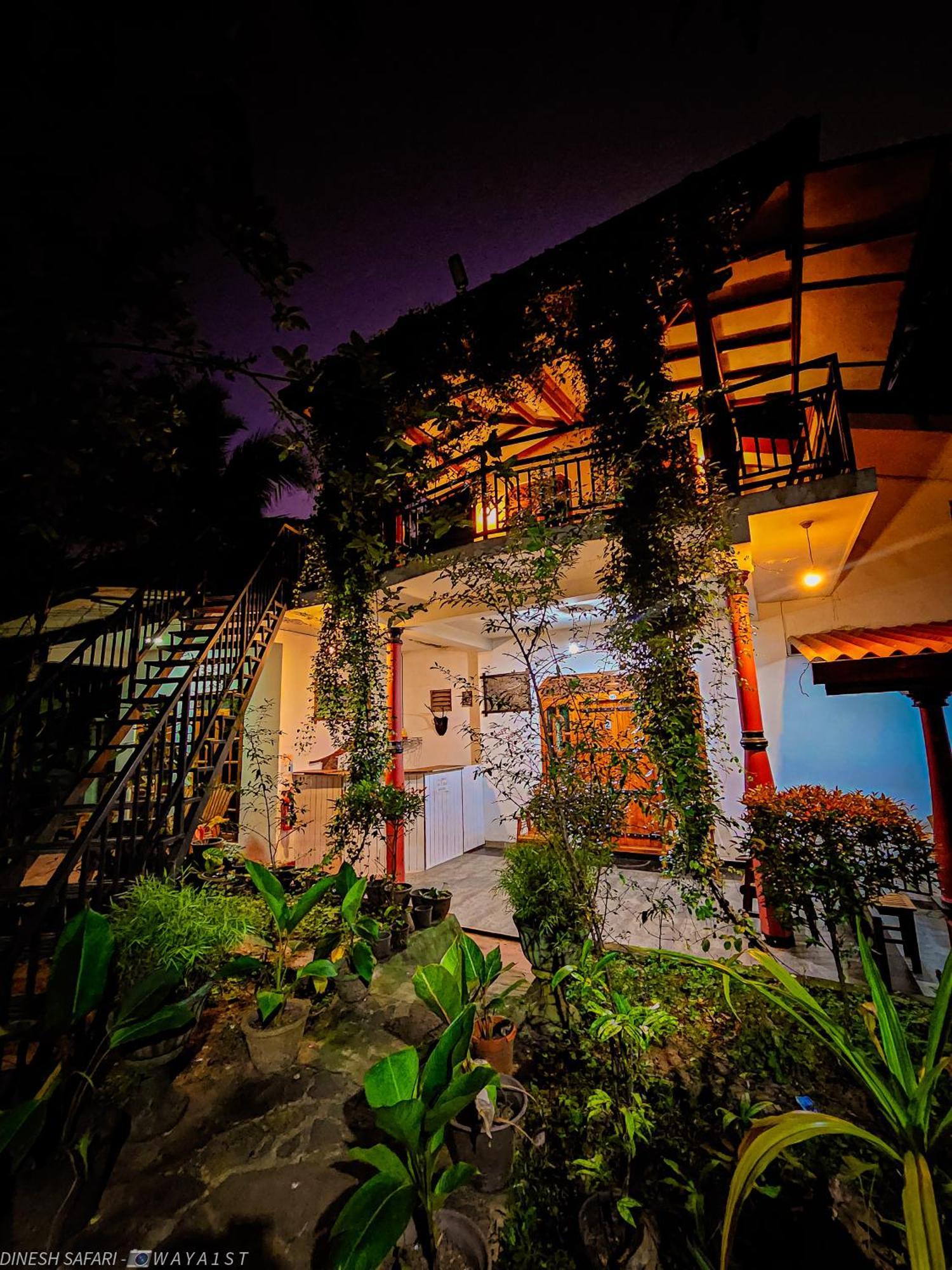 Dinesh Safari Homestay Udawalawe Exteriér fotografie