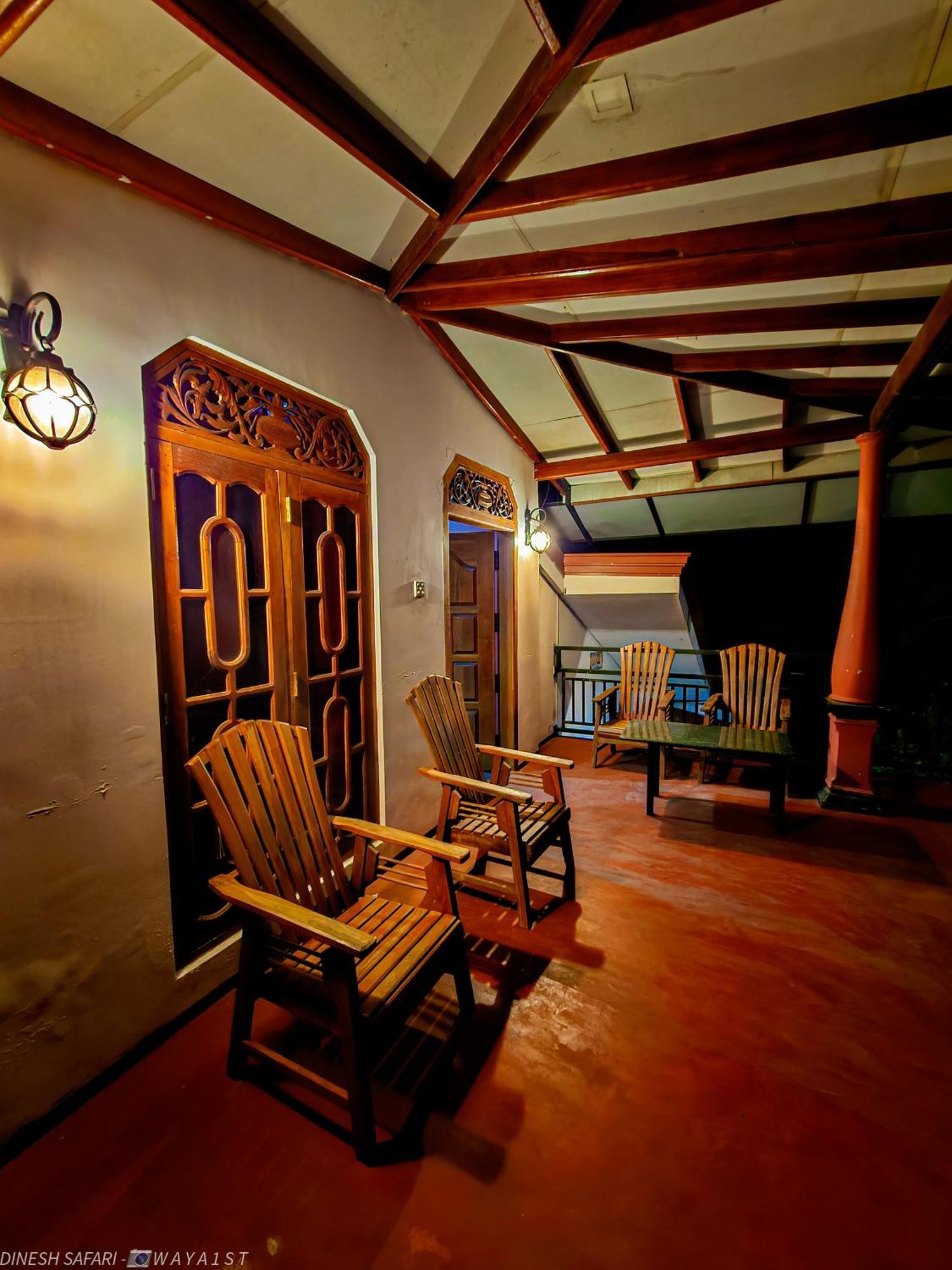 Dinesh Safari Homestay Udawalawe Exteriér fotografie