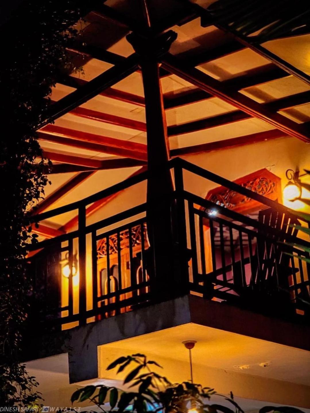 Dinesh Safari Homestay Udawalawe Exteriér fotografie